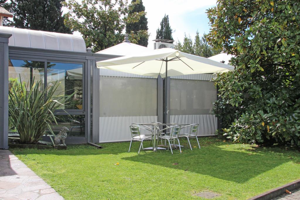 Park Hotel Villa Leon D'Oro Noventa di Piave Exterior photo