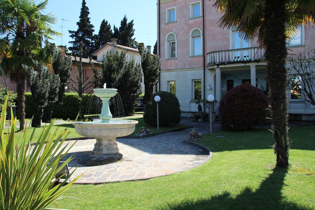 Park Hotel Villa Leon D'Oro Noventa di Piave Exterior photo